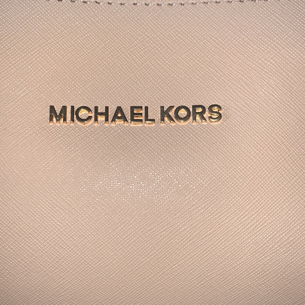 Michael Kors Purse - Picture 5 of 6